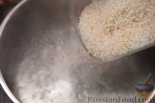 Пирог с копчёной скумбрией и рисом