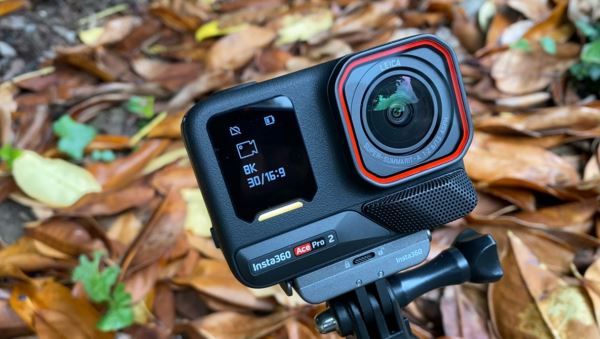 Insta360 Ace Pro 2: 8К, оптика Leica, 13.5 ступеней ДД, фото с разрешением 50 Мп