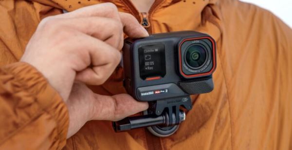 Insta360 Ace Pro 2: 8К, оптика Leica, 13.5 ступеней ДД, фото с разрешением 50 Мп