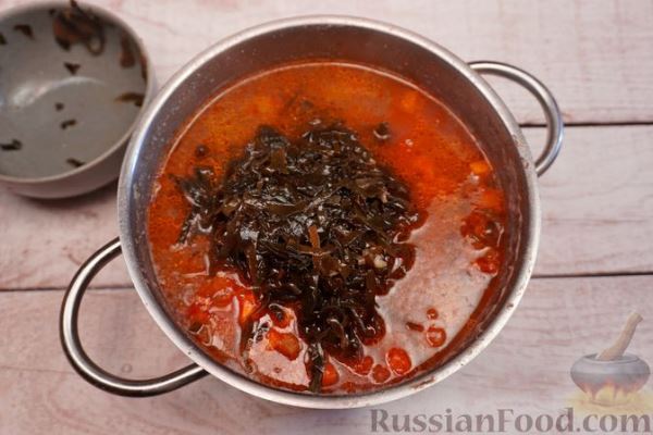 Рассольник с перловкой и морской капустой