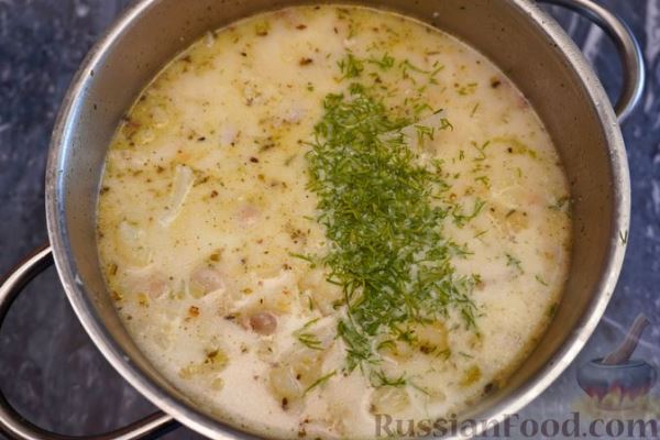 Сырный суп с цветной капустой, грибами и сливками